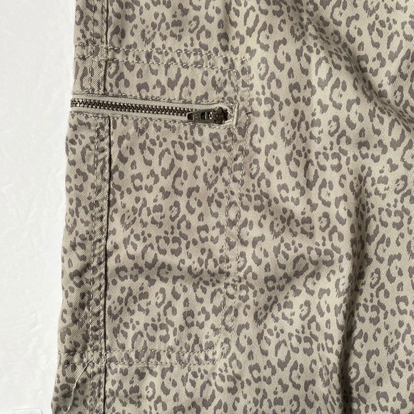 Nicole Miller CUT OFF Hem Jogger Pants Medium Taupe Animal Print Lyocell READ - Picture 8 of 16